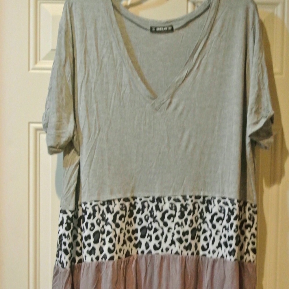 WOMENS XXL GRAY/LEOPARD/LIGHT PURPLE TSHIRT